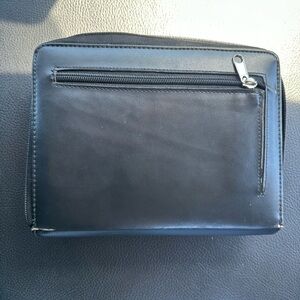 Black Leather Zip Travel Organizer Binder